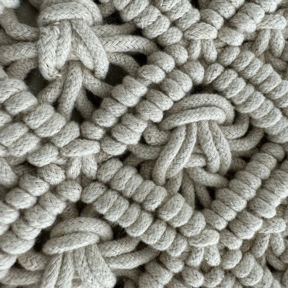 New Macrame zippered clutch with tassel - Picture 4 of 8